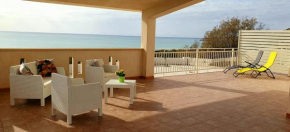 Villa Theía apartaments sul mare, Montallegro